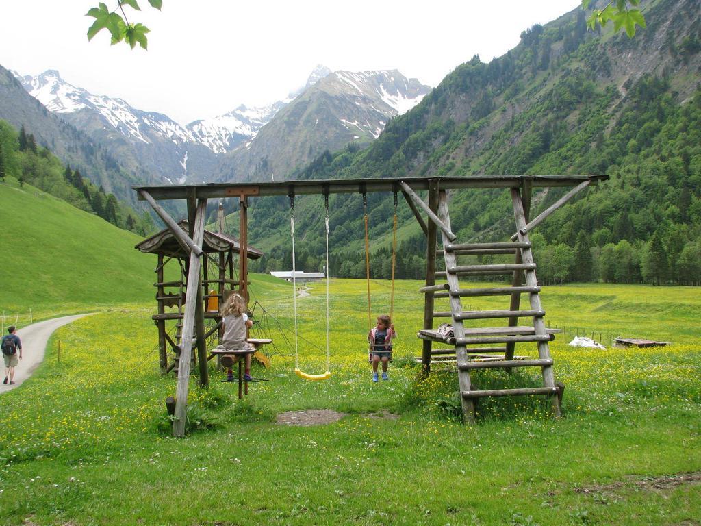 Mountain Hostel Оберстдорф Екстер'єр фото